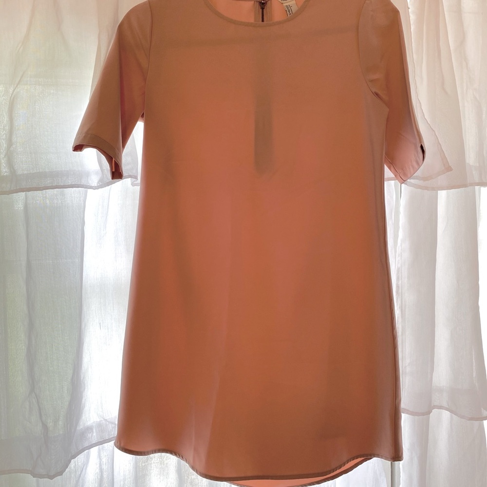 Pink curve hem mini dress Forever 21 Small